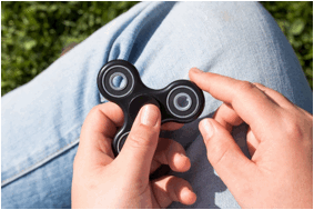 fidget-spinner-2342845_1280.jpg